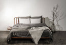 District Eight Distrikt Bed - Journey East