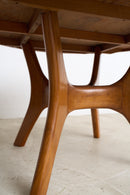 Retro Round Dining Table