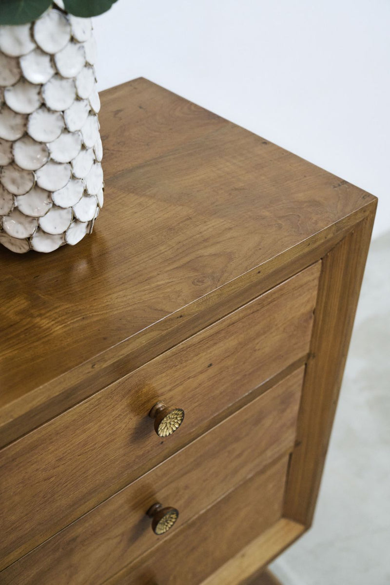 9 Drawer Chest Of Drawers - Journey East