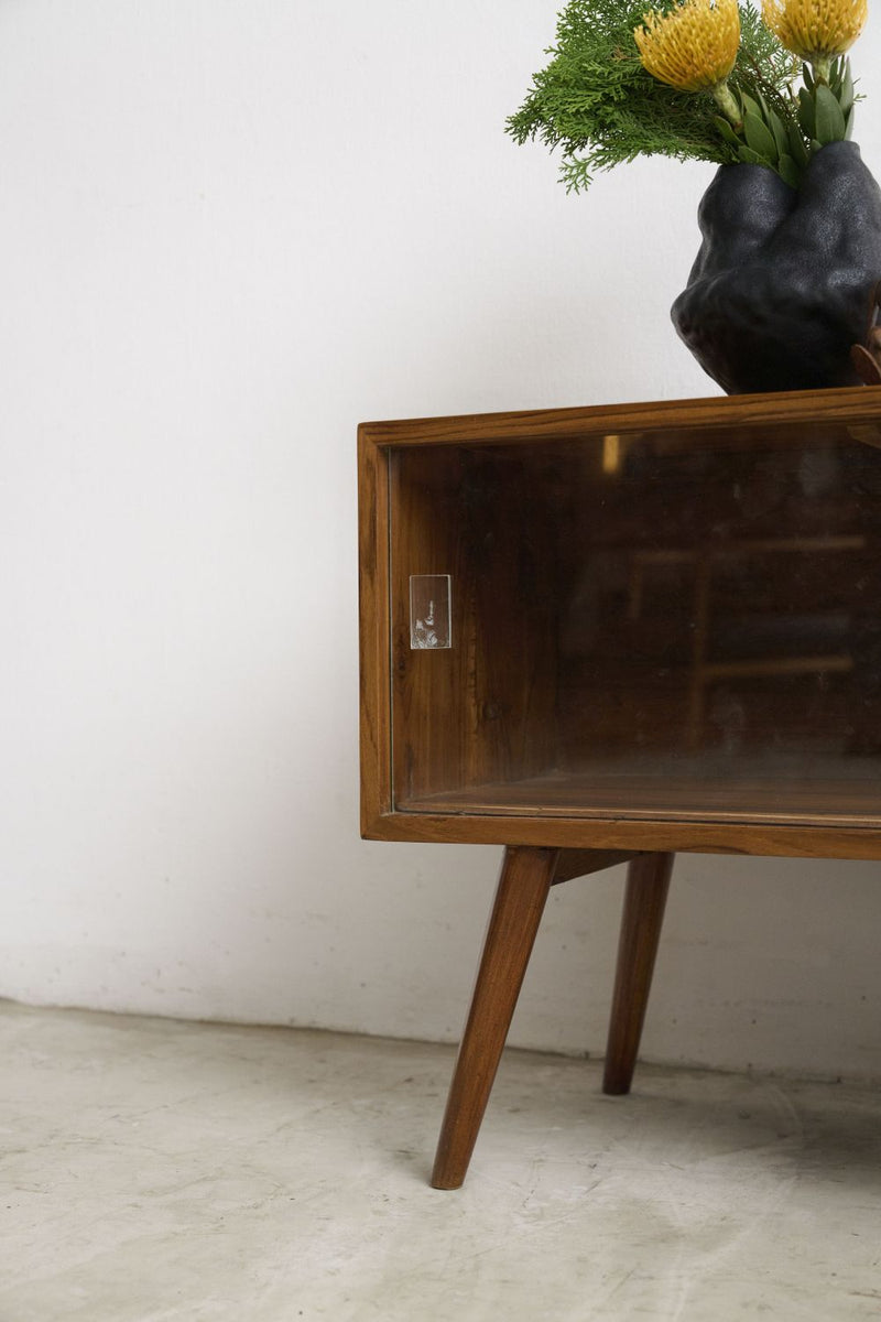 Retro Small Console - Journey East
