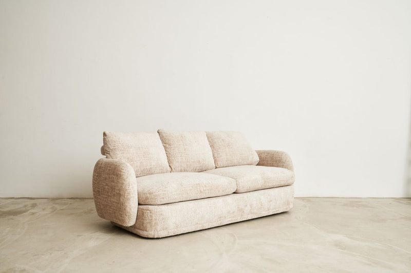 Sfera Sofa - Journey East