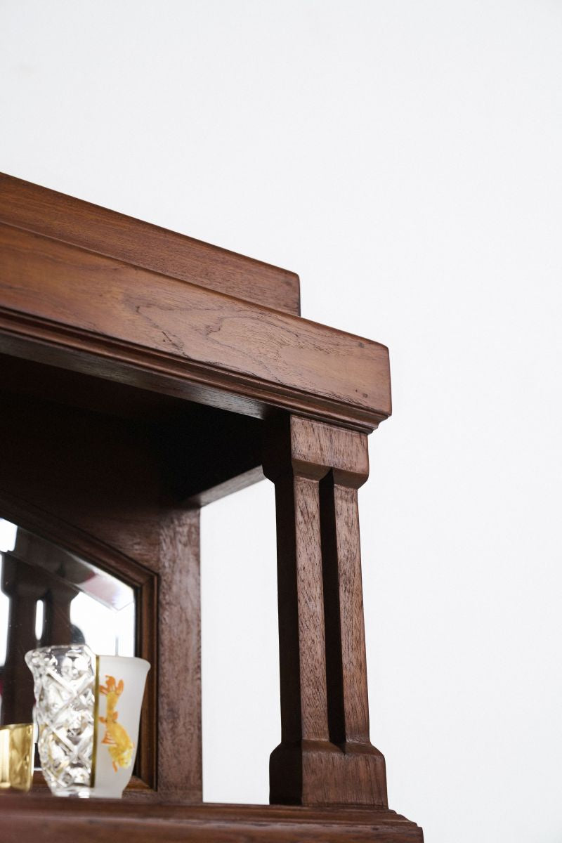 Colonial Cabinet - Journey East